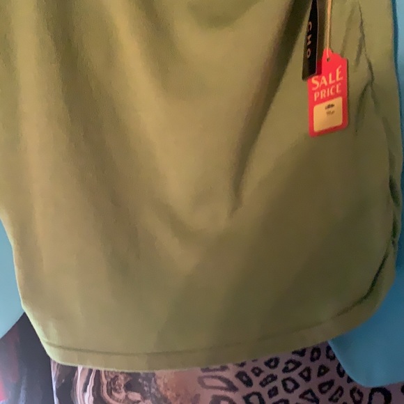 Ruby Cho Lime Tank Blouse with Brooch - Picture 3 of 8